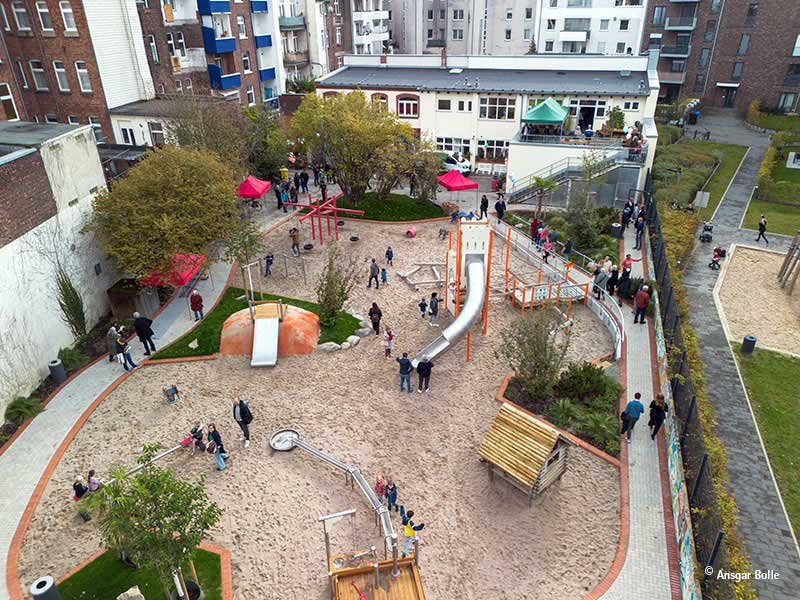 Umbau und Erweiterung der Freizeiteinrichtung SPIELOASE fr Kinder und Jugendliche, Düsseldorf-Bilk, Architekt Guido Kammerichs, Düsseldorf